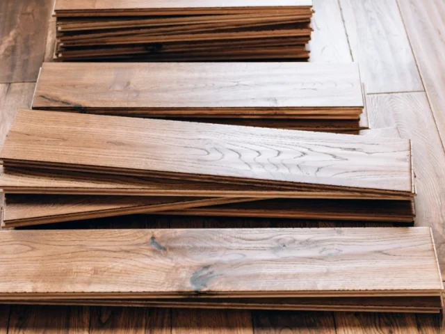 Diferencia entre parquet y tarima: ¿Cuál elegir?